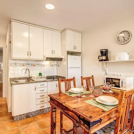 Granada I アパート